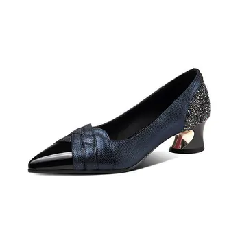 Cresfimix Femei Clasic Subliniat Toe Slip on de Primăvară Toc Pătrat Pompe Doamna de Moda Europene Partid Elegant Pantofi cu Toc A9282